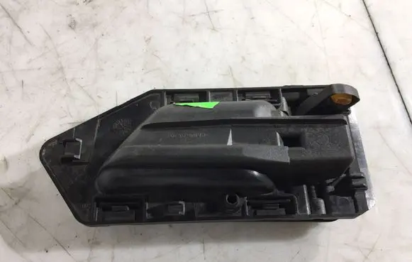 Citroen Berlingo Front door interior handle 9621422877