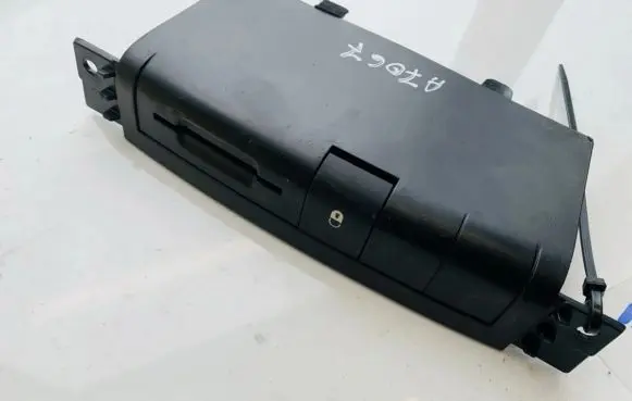 Peugeot 207 Ignition key card reader fr56713502
