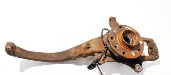 Front wheel hub