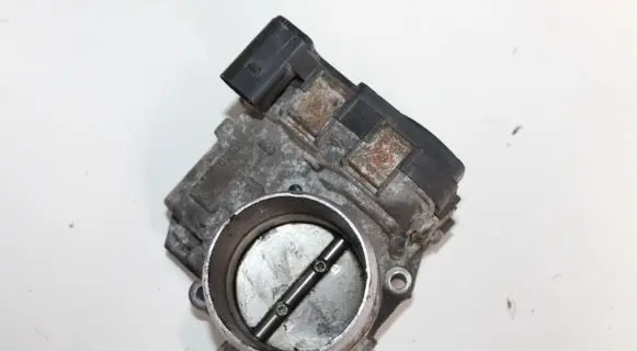 Volkswagen Golf VI Throttle valve 03C133062D