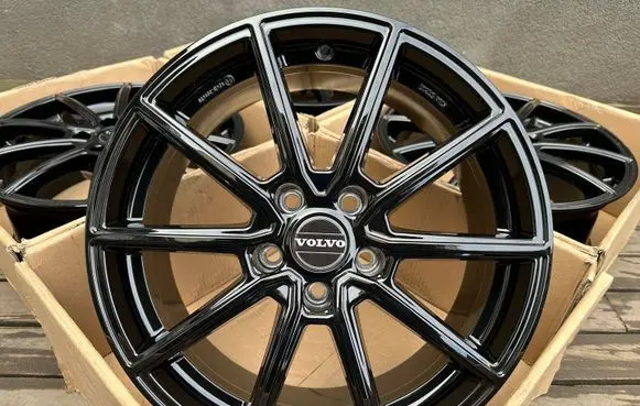 Volvo V90 Cross Country R18 alloy rim 124R-001472