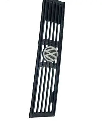 Volkswagen I LT Front grill