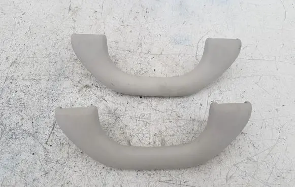Volkswagen Golf V Front interior roof grab handle