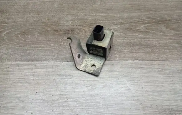 Volvo XC70 Airbag deployment crash/impact sensor 6G9N3C187AA