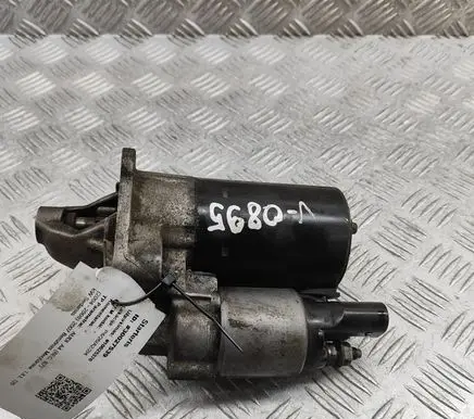 Audi A4 S4 B7 8E 8H Starter motor 06B911023A 0001107427