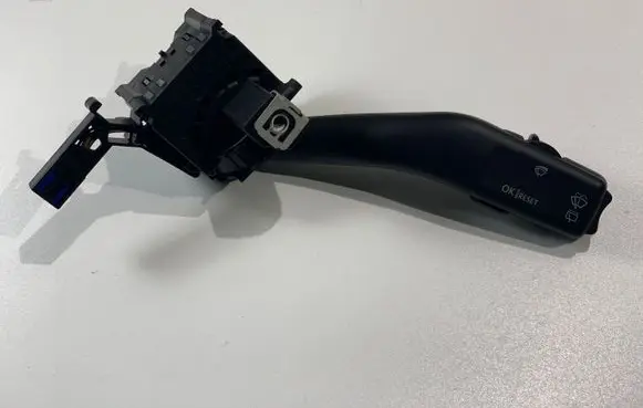 Skoda Octavia Mk2 (1Z) Wiper control stalk 1K0953519A