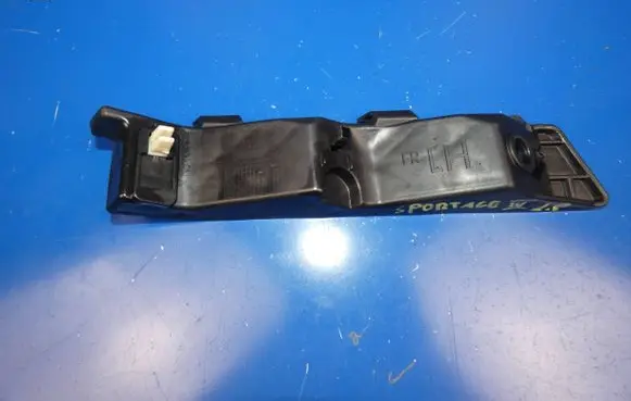 KIA Sportage Front bumper mounting bracket 86515F1000 86513F1000