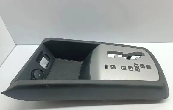 KIA Ceed Center console 846511H000 1296733 1296738