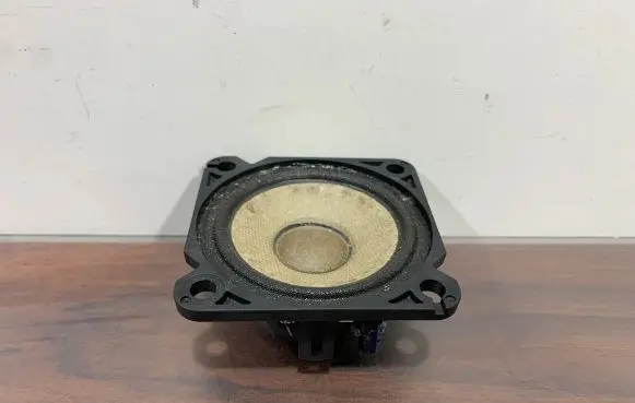 Mitsubishi Outlander IV Front door high frequency speaker 281526CA0A