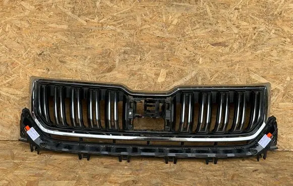 Skoda Kodiaq Front bumper upper radiator grill 565853663E K21T76K