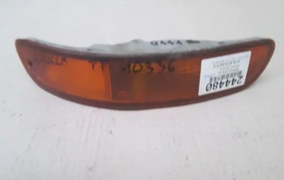 Toyota Corolla E100 Front indicator light