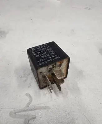 Volkswagen Phaeton Other relay 443951253AA 899574000
