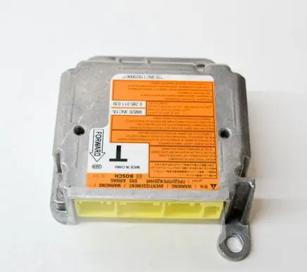 Nissan Leaf I (ZE0) Airbag control unit/module 0285011039 988203NC1A
