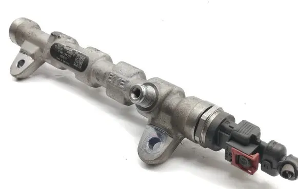 Opel Insignia A Fuel main line pipe 55576177 0445214221