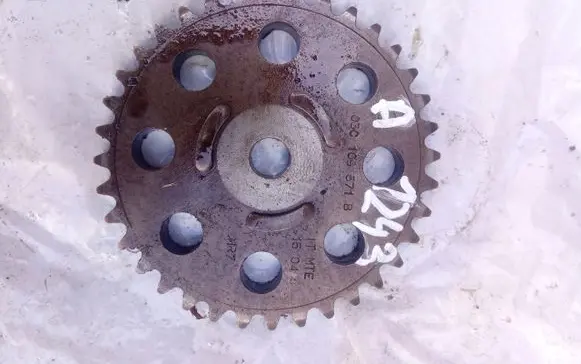 Audi A3 S3 A3 Sportback 8P Camshaft pulley/ VANOS 03C109571B