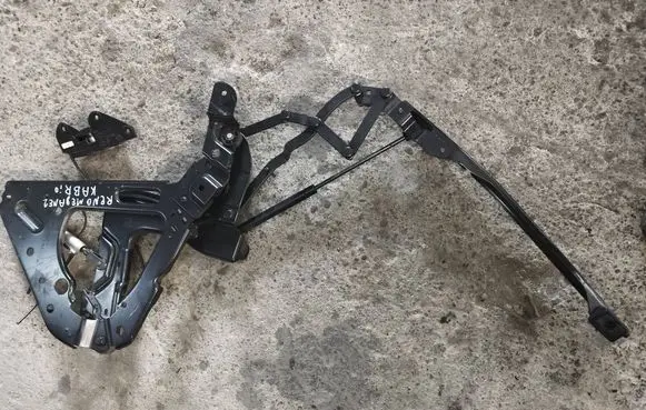 Renault Megane II Convertible roof hinge 