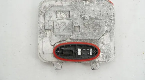 Jaguar XE Headlight ballast module Xenon 5DV009610