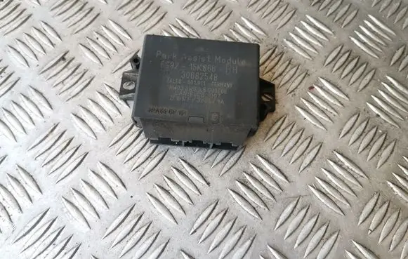 Volvo S80 Parking PDC control unit/module 30682548 6G9215K866BH