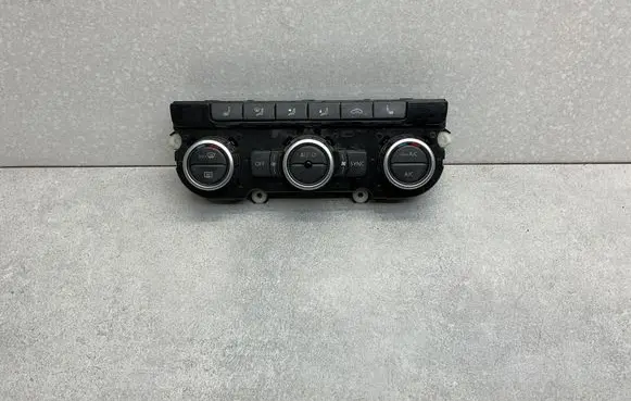 Volkswagen Scirocco Climate control unit 3AA907044BQ