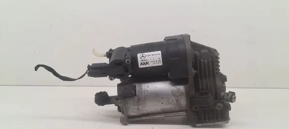 Mercedes-Benz R W251 Air suspension compressor/pump A2513202404