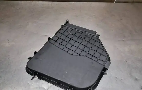 BMW 5 F10 F11 Fuse box cover 7555153