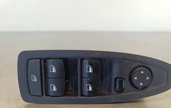 BMW X1 F48 F49 Electric window control switch 9297347 281215 L60216