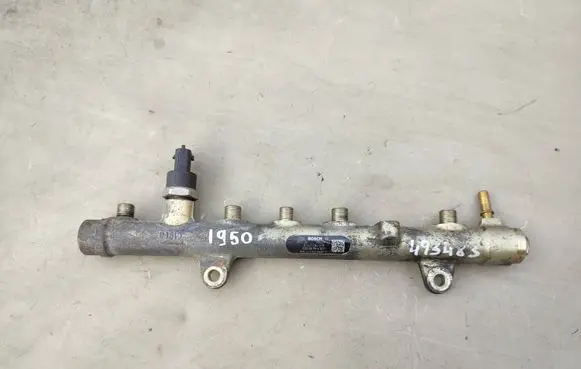 Renault Scenic II - Grand scenic II Fuel main line pipe 0445214078