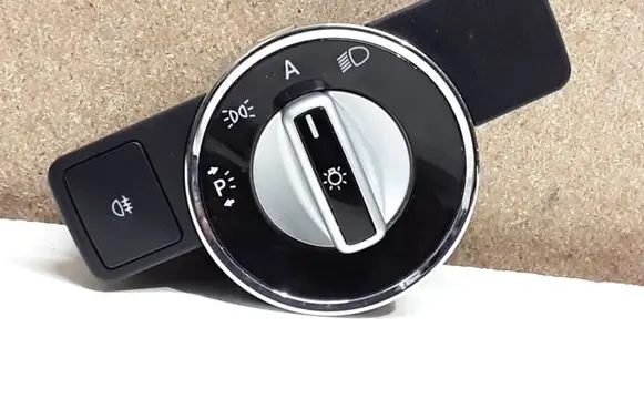 Mercedes-Benz E W212 Light switch A2125451104