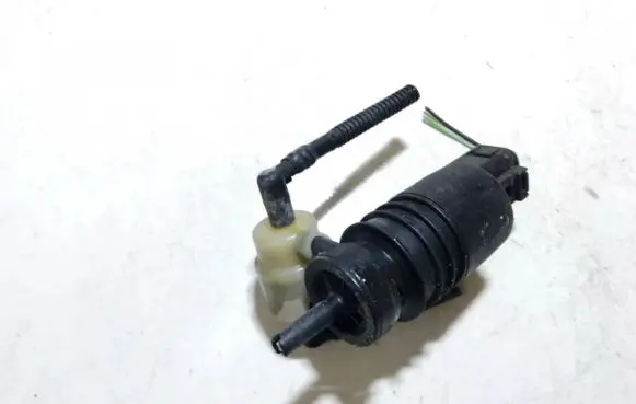 Windscreen/windshield washer pump