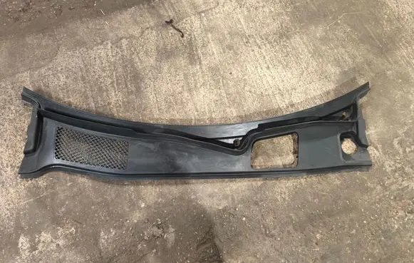 Mercedes-Benz GLE (W166 - C292) Wiper trim 9Y1819401 9Y1819401C
