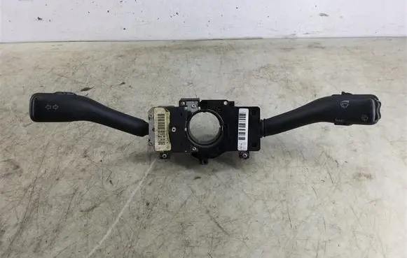 Skoda Superb B5 (3U) Indicator stalk 4B0953503G