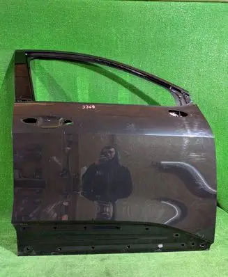 KIA Sportage Front door