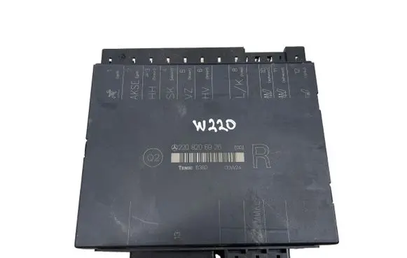 Mercedes-Benz S W220 Seat control module 2208206926