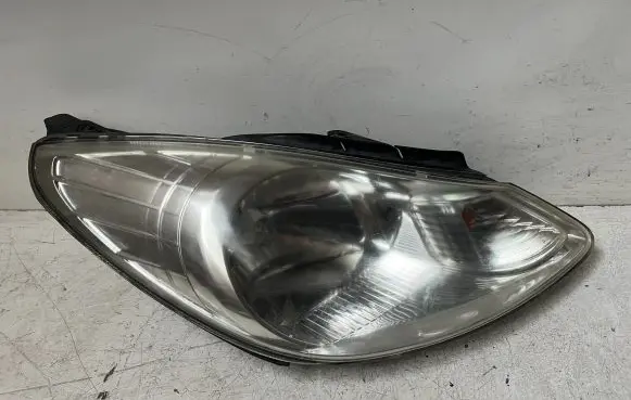 Hyundai i10 Headlight/headlamp