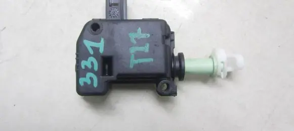 Toyota Avensis T270 Fuel tank cap lock 77030-05030