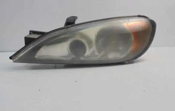 Nissan Primera Headlight/headlamp 260609F602