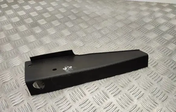 Fender end trim