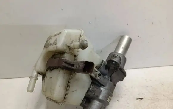 Citroen C4 II Picasso Master brake cylinder 03350890841