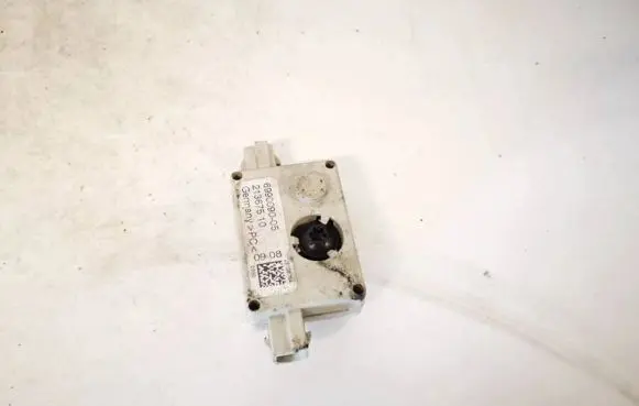 BMW 3 E90 E91 Antenna control unit 699009005 6990090-05