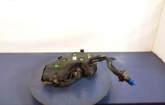Hyundai i30 AdBlue liquid reservoir 31500-G4950