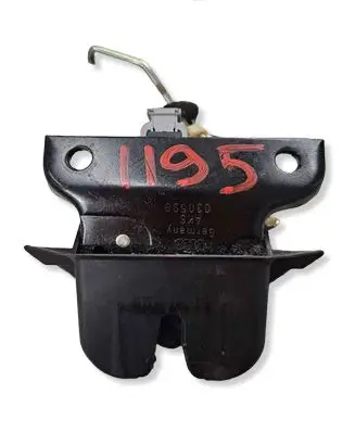 Audi A4 S4 B5 8D Loading door lock 