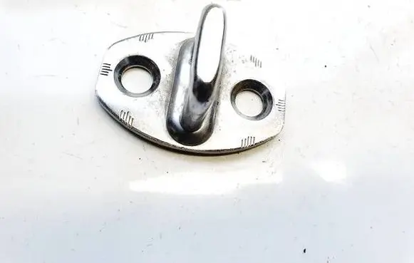 Volkswagen Touran I Rear door lock loop/hook striker 3b0837033j