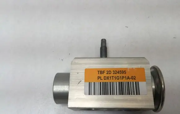 Air conditioning (A/C) expansion valve
