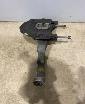 Maserati Ghibli Front wheel hub 670001805