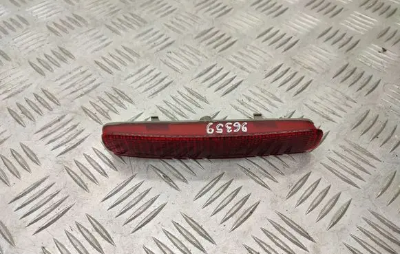 Toyota Corolla Verso AR10 Rear tail light reflector 
