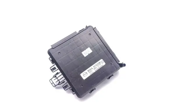 Mazda 3 II Power management control unit BCKA675Z0B