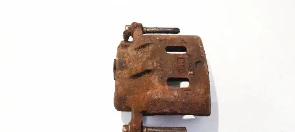 Mazda Xedos 9 Front brake caliper ad43t