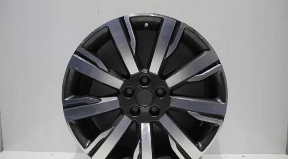 Land Rover Discovery Sport R19 alloy rim 