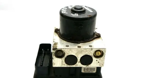 Ford Focus ABS Pump 5WK84031 2M512M110EE