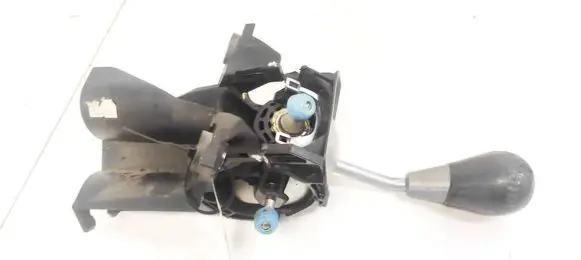 Honda FR-V Gear shifter/selector